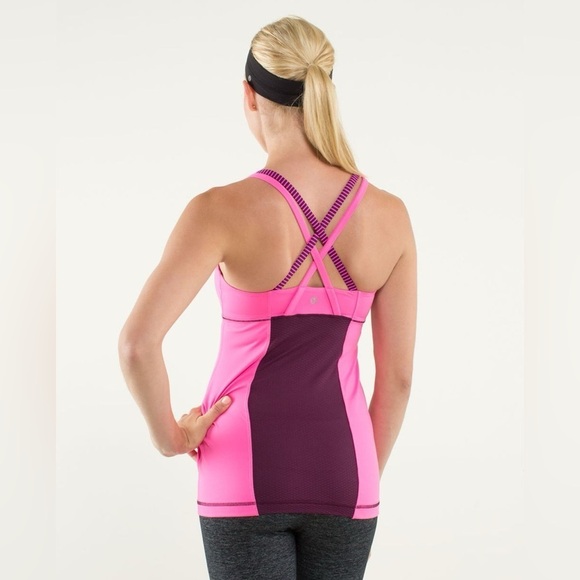 lululemon athletica Tops - Lululemon Energy Tank in Hyper Stripe Raspberry Glo Light - Size 6